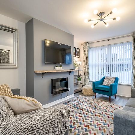 Staybynumbers - Belfast City Centre & Parking Экстерьер фото